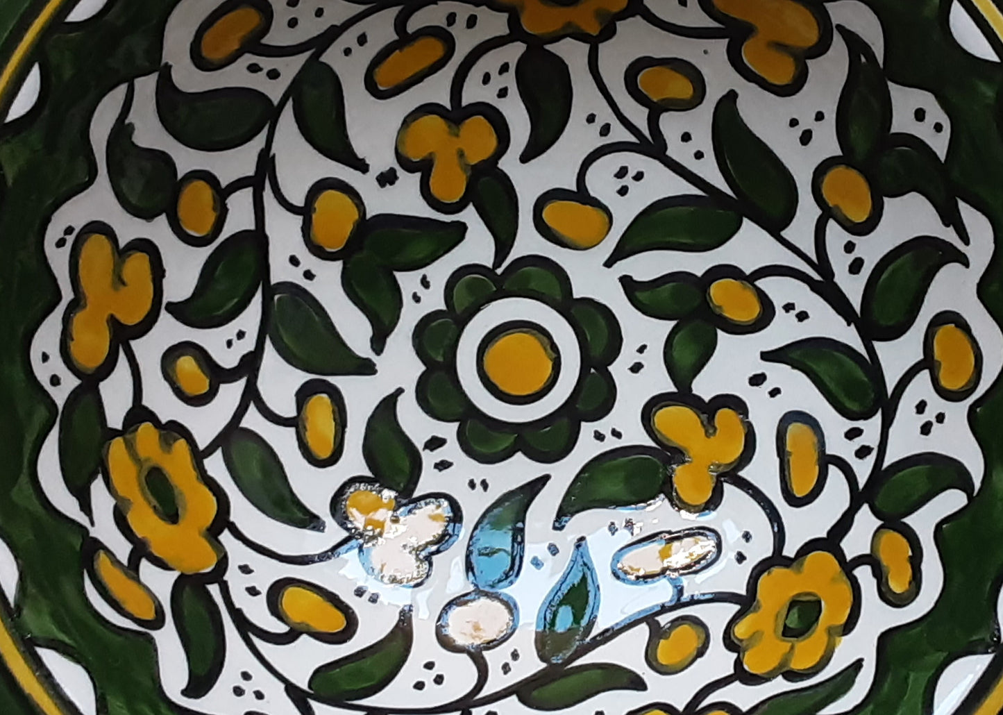 Handmade Palestinian Dish 17cm ( Hummus Dish)