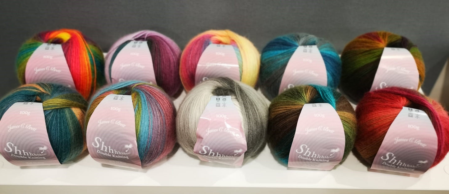 James C. Brett Shhh DK 100g / SH06
