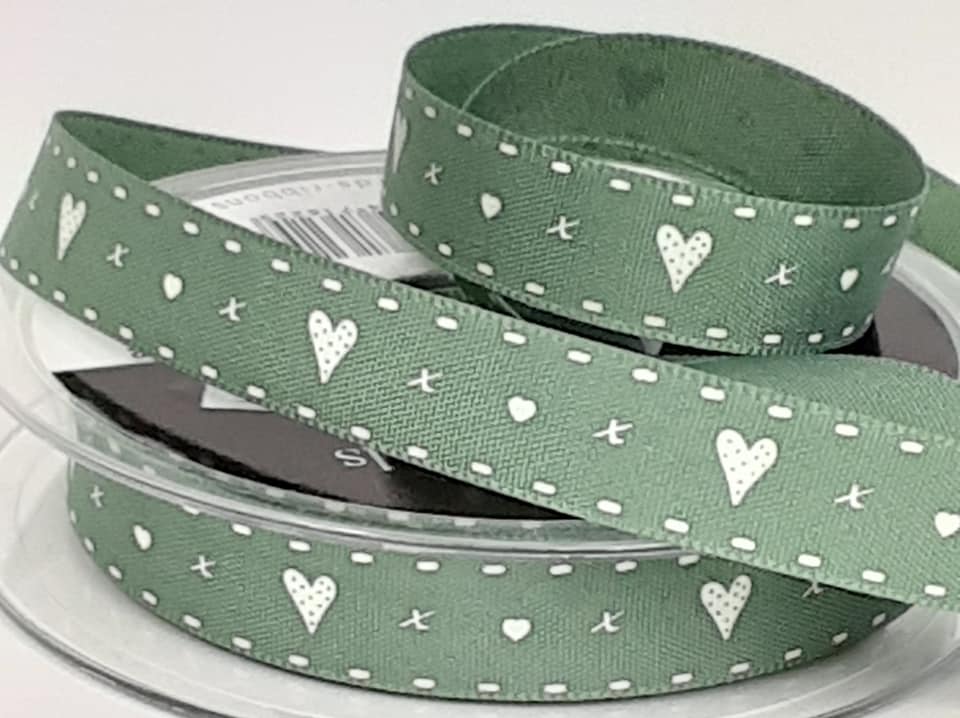 Hearts & Kisses 15mm