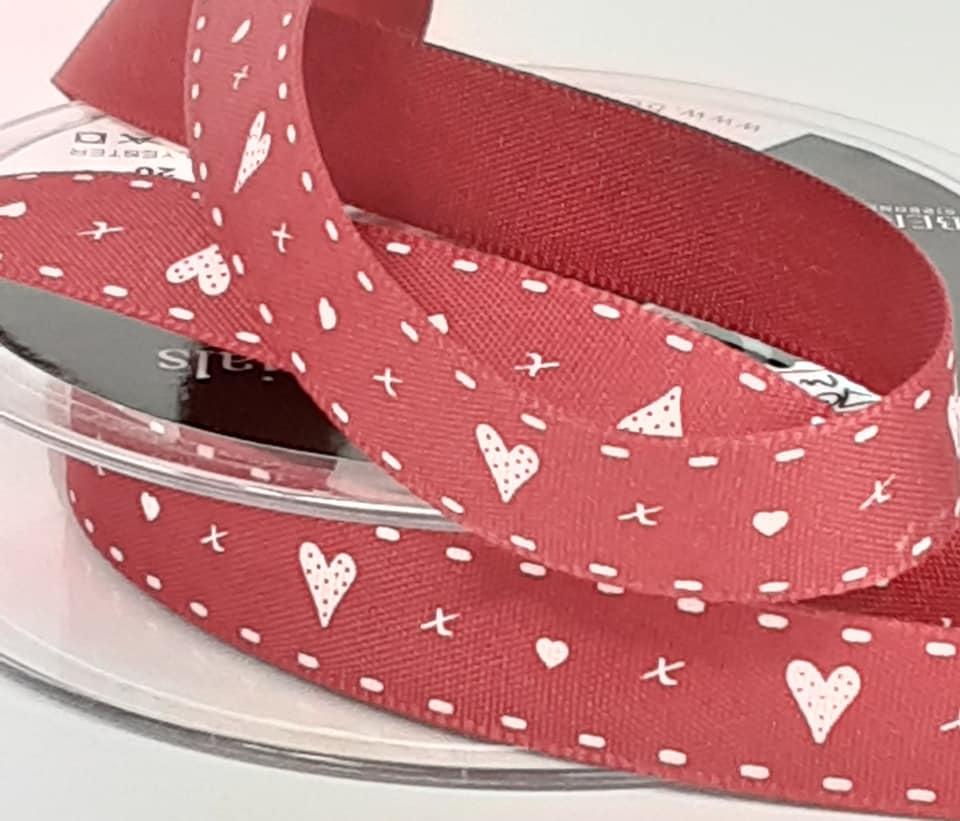 Hearts & Kisses 15mm