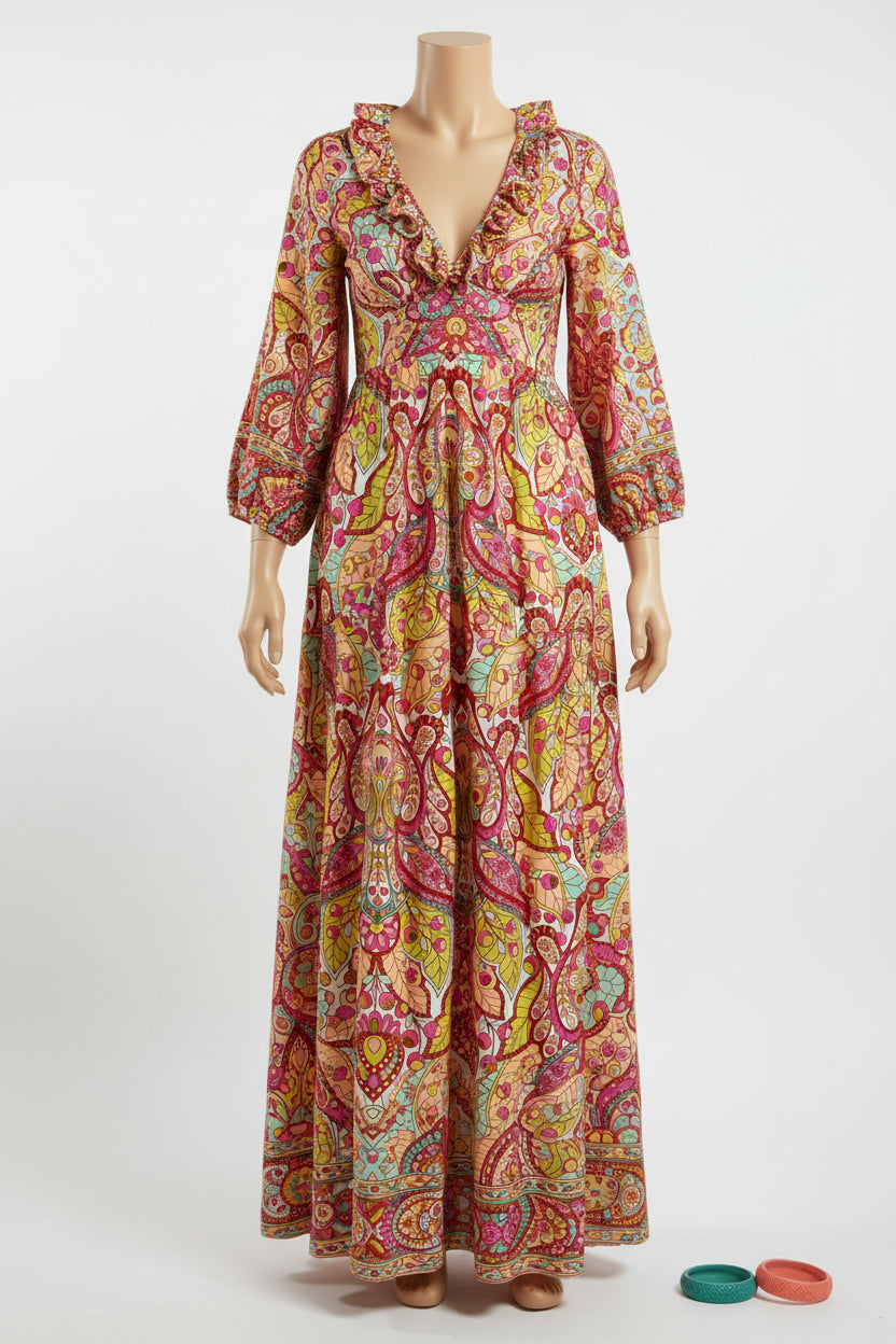 Tropical Paisley Style