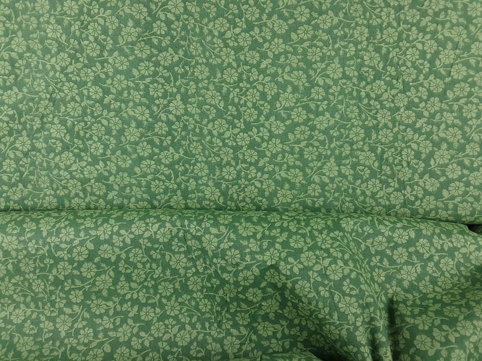 Green Daisy Pattern