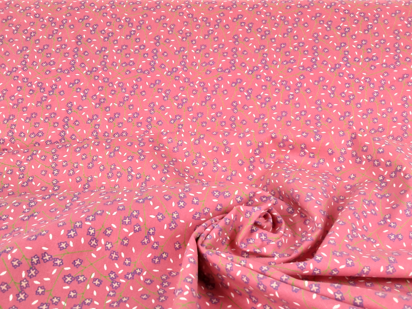 CUTE FLORALS – COTTON PRINT- RED