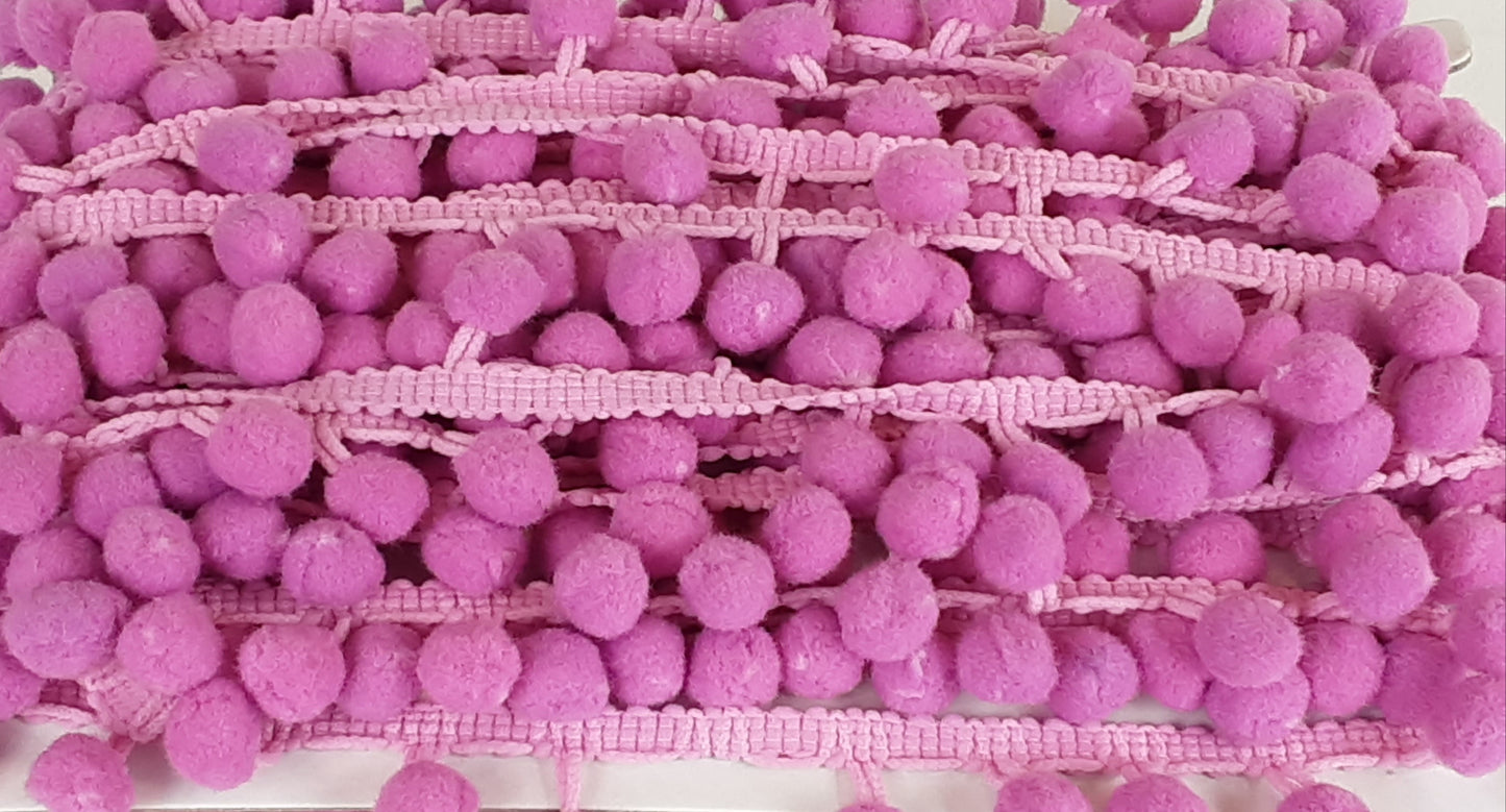 2cm Pom Pom Fringe
