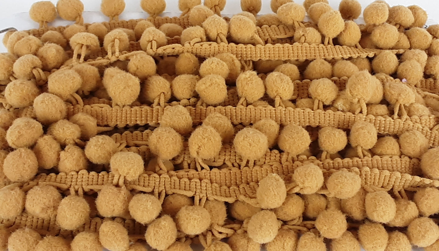 2cm Pom Pom Fringe