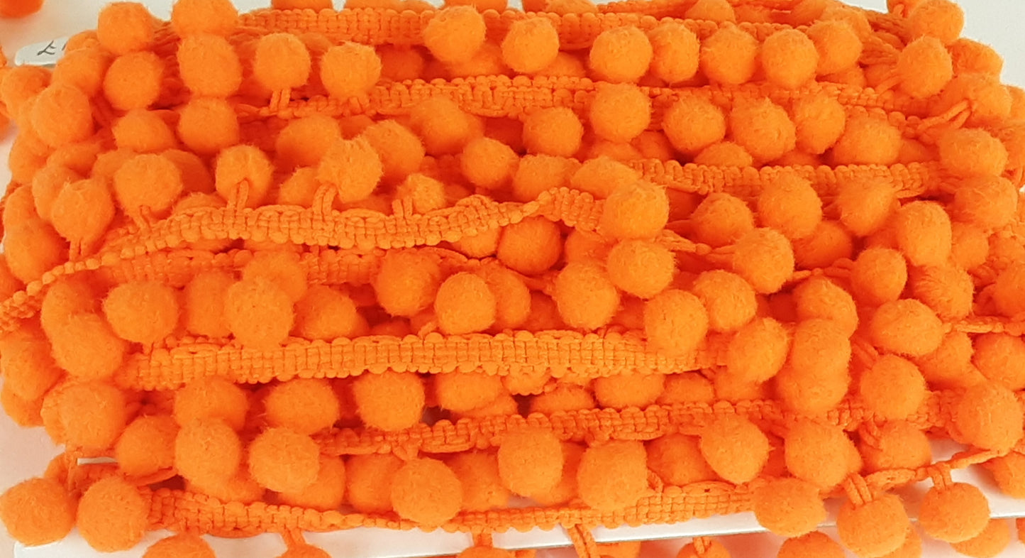 2cm Pom Pom Fringe