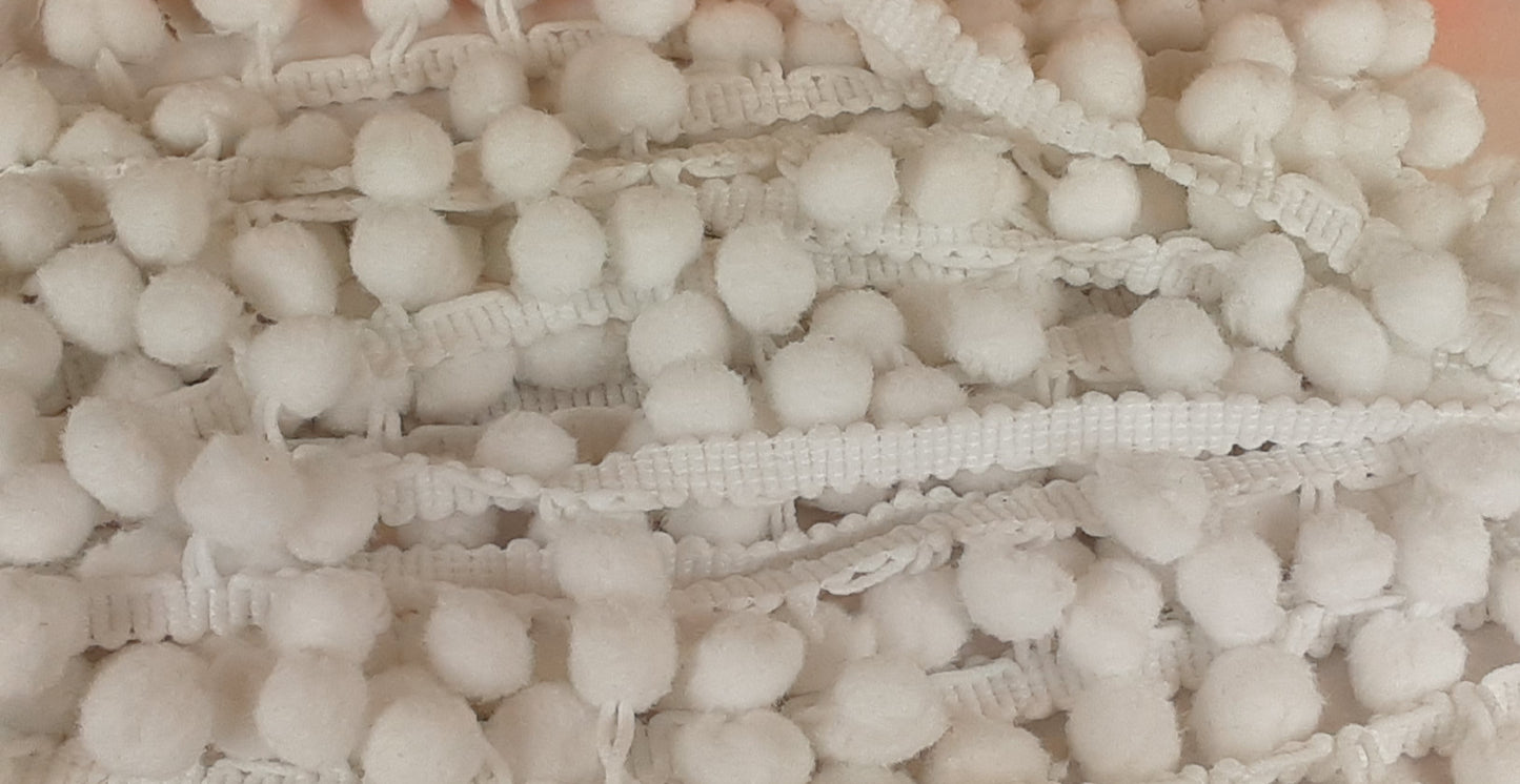 2cm Pom Pom Fringe