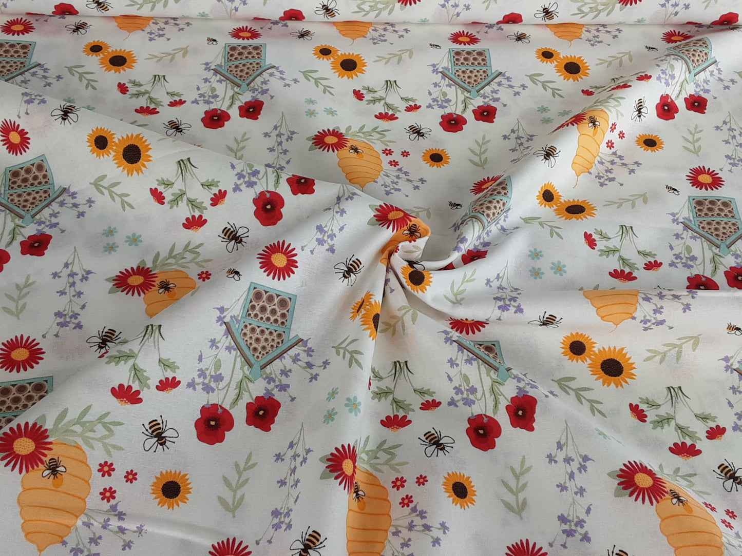 In The Garden – Cotton Prints- Bee House