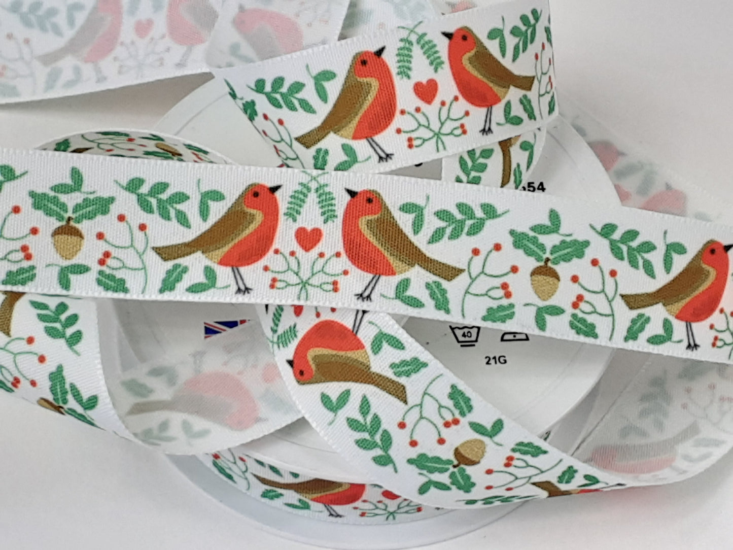 Robin's Nest: 25mm: White/Multi