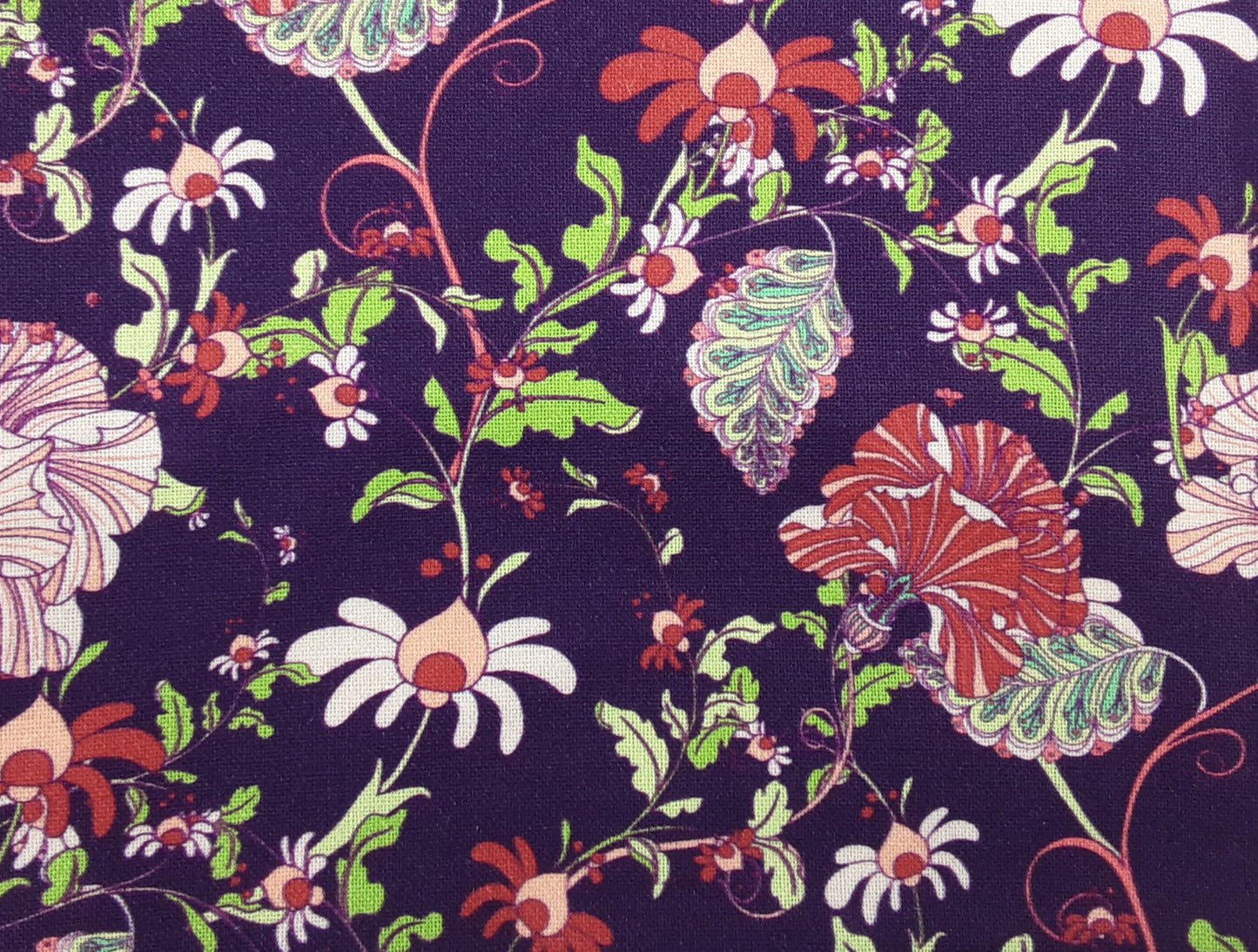 Hip Florals and Birds- Fat Quarter