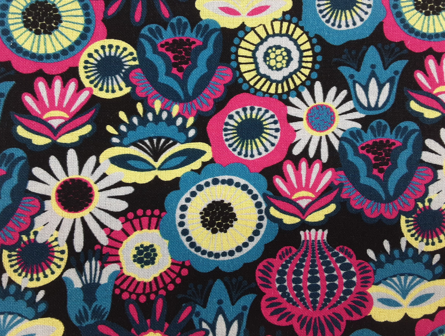 Hip Florals and Birds- Fat Quarter