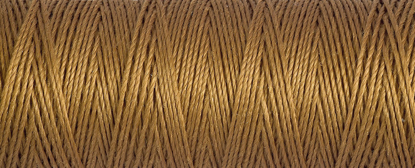 Top Stitch Thread: 30m/887