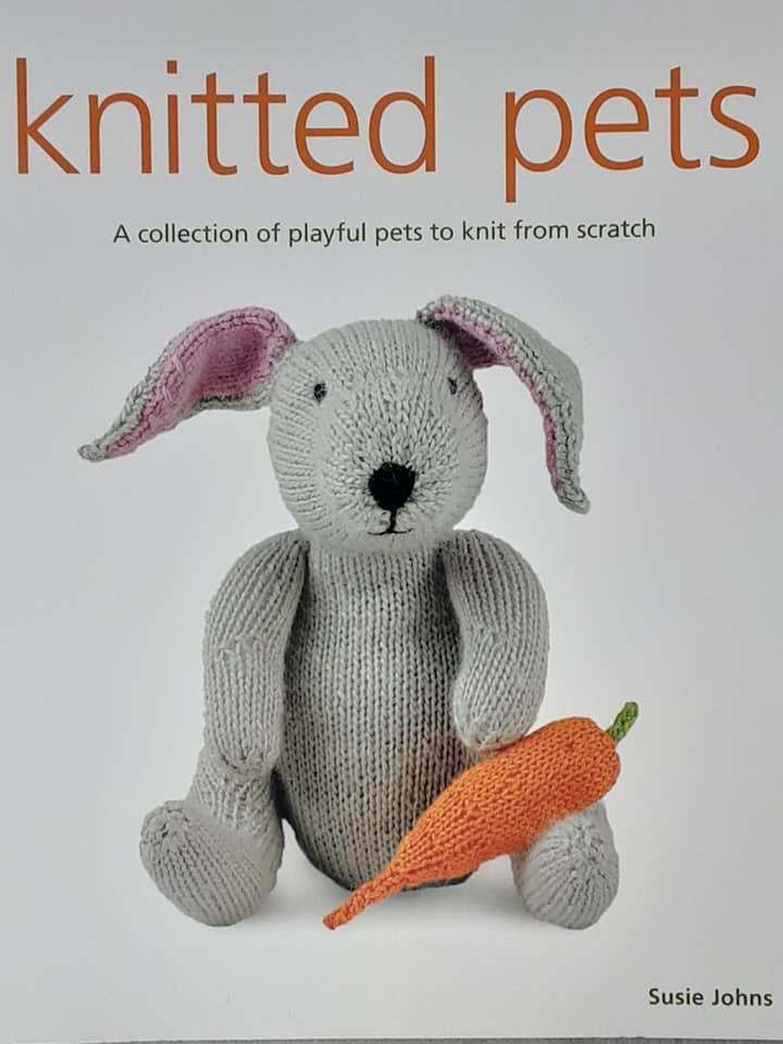 Knitted Pets