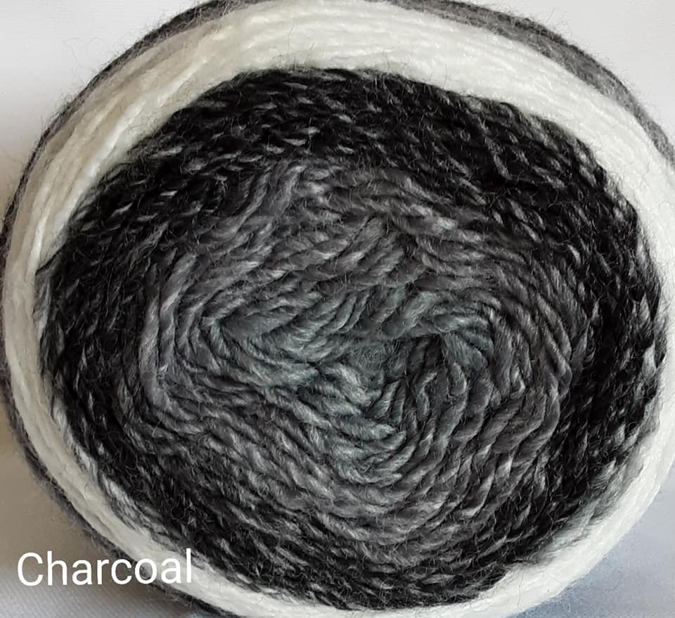 Curiosity DK 150g/ Charcoal