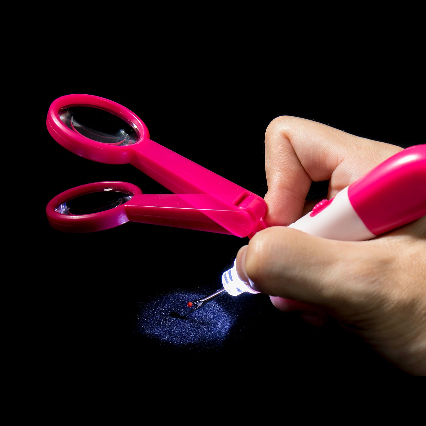 LED Seam Rippers with Magnifier