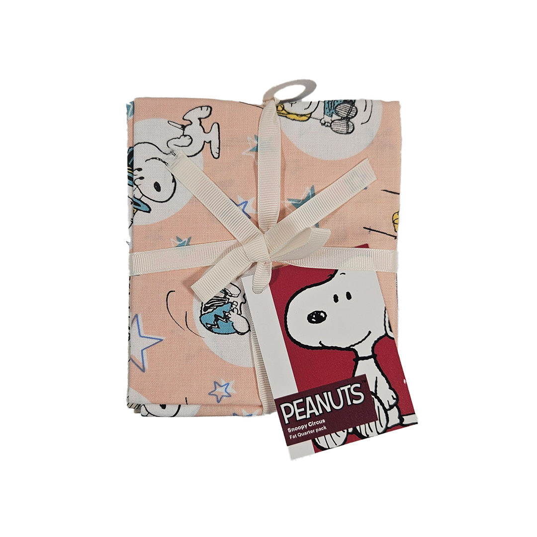 Snoopy Circus – Peanuts – Fat Quarters