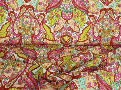 Tropical Paisley Style