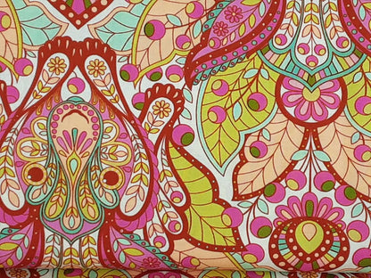 Tropical Paisley Style