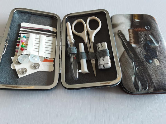 Chestnut Sewing Kit Purse Notions Design